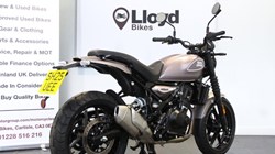 2025 (25) Royal Enfield Guerilla 450 5241859