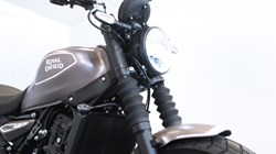 2025 (25) Royal Enfield Guerilla 450 5241873