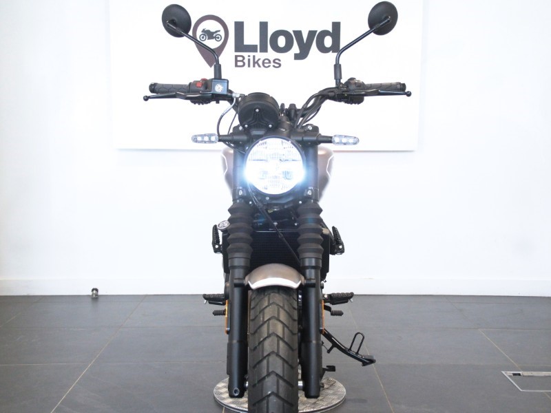 2025 (25) Royal Enfield Guerilla 450 5241874