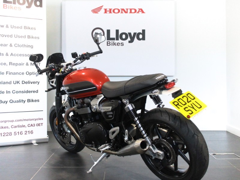 2020 (20) Triumph Speed Twin 1200 Two Tone Paint 5284362