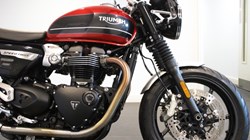 2020 (20) Triumph Speed Twin 1200 Two Tone Paint 5284378