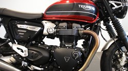 2020 (20) Triumph Speed Twin 1200 Two Tone Paint 5284377