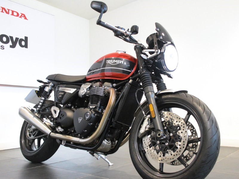 2020 (20) Triumph Speed Twin 1200 Two Tone Paint 5284372