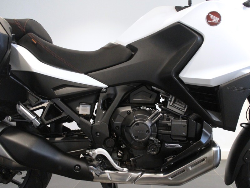 2023 (73) Honda NT1100 DCT Edition 5284124