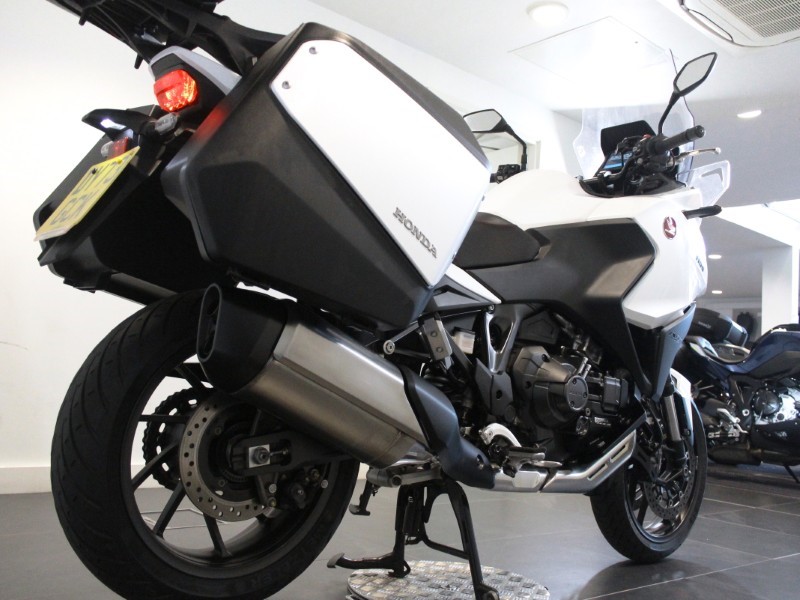 2023 (73) Honda NT1100 DCT Edition 5284120