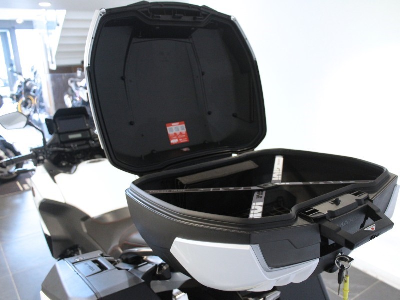 2023 (73) Honda NT1100 DCT Edition 5284130