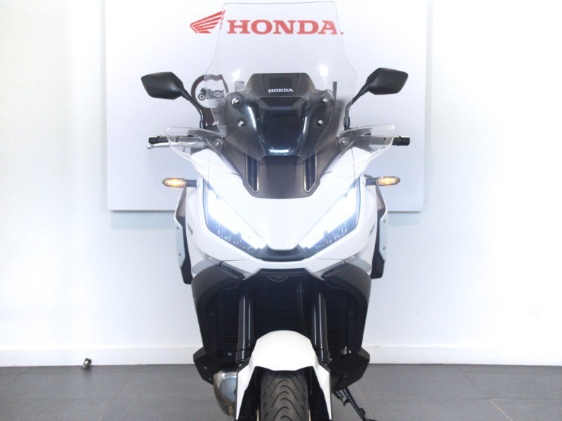 2023 (73) Honda NT1100 DCT Edition 5284132