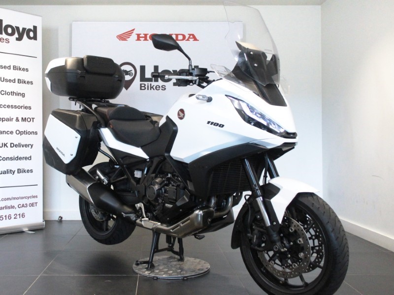 2023 (73) Honda NT1100 DCT Edition