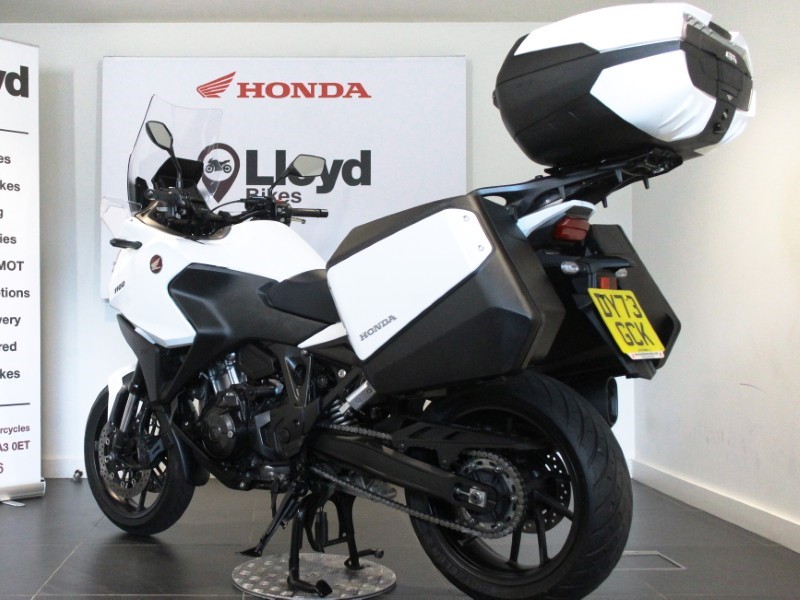 2023 (73) Honda NT1100 DCT Edition 5284109