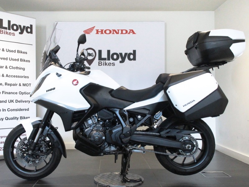 2023 (73) Honda NT1100 DCT Edition 5284108