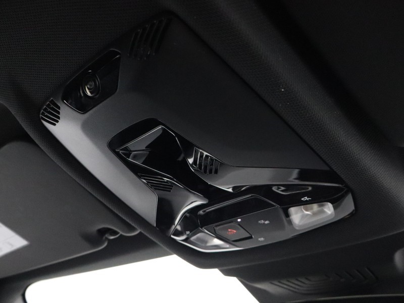 2022 (72) BMW 2 SERIES 218d M Sport 5dr DCT 5958432