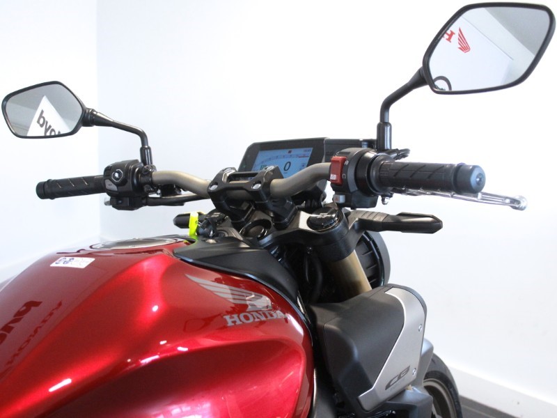 2024 (24) Honda CB650R 5302980