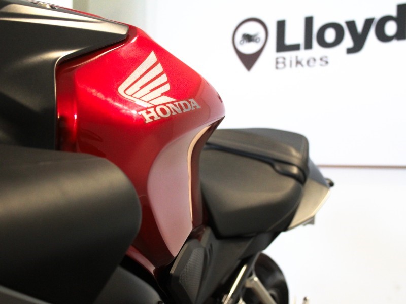 2024 (24) Honda CB650R 5302989