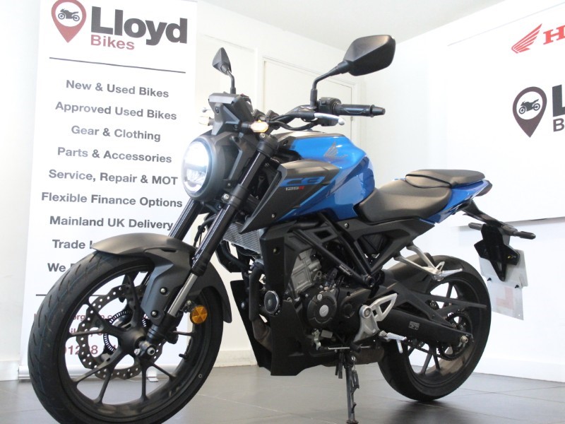2025 (25) Honda CB125R 5414381