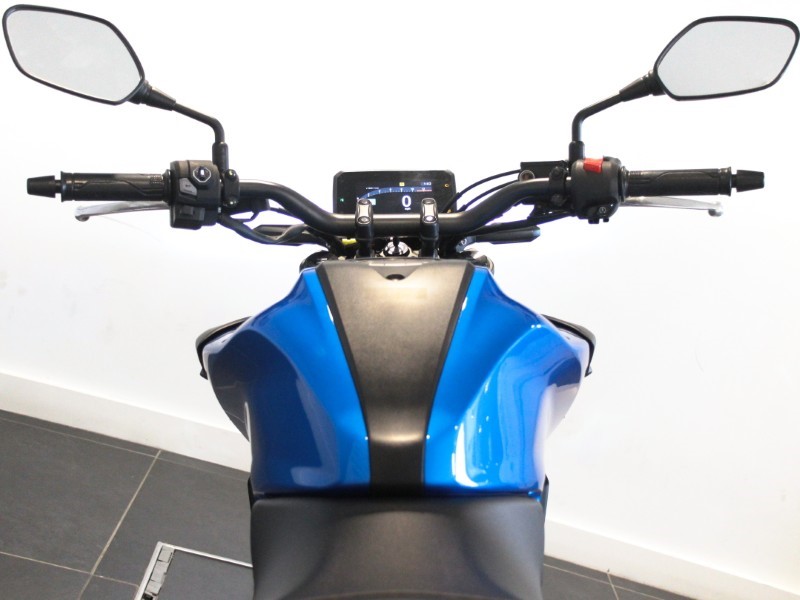 2025 (25) Honda CB125R 5414376