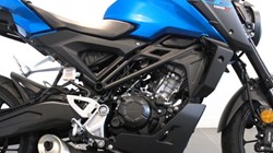 2025 (25) Honda CB125R 5414383