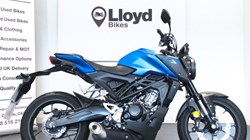 2025 (25) Honda CB125R 5414372
