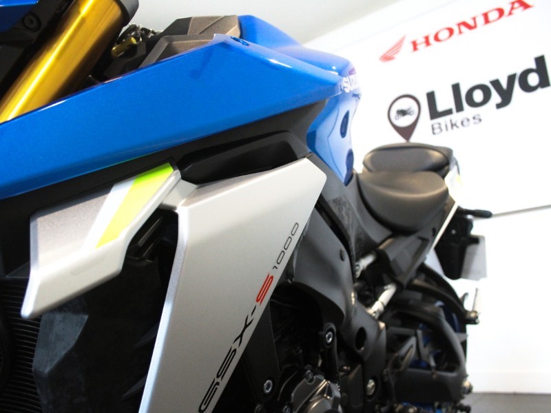 2024 (73) Suzuki GSX-S 1000 5414440