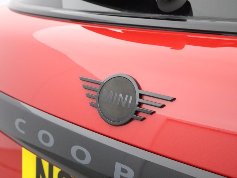 2025 (74) MINI COOPER 2.0 S Sport 5dr Auto 5926897