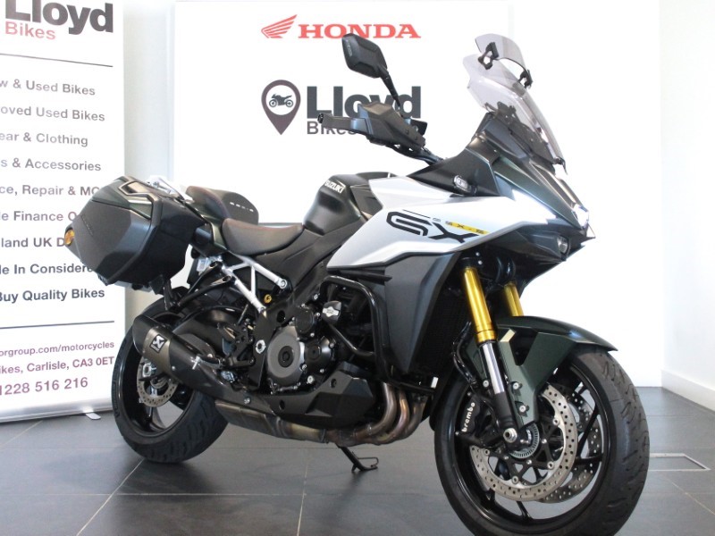 2025 (25) Suzuki GSX-S 1000