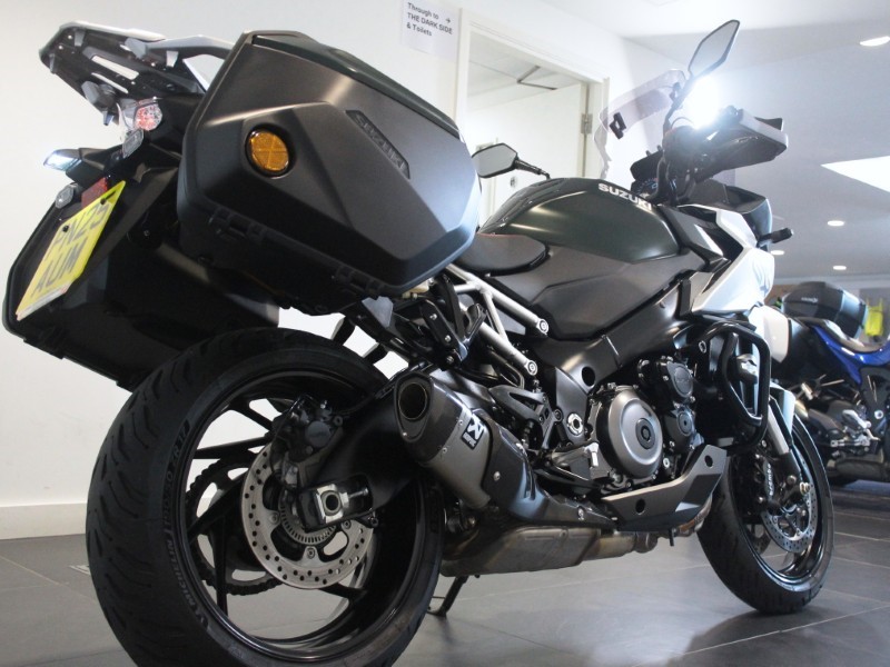 2025 (25) Suzuki GSX-S 1000 5488217