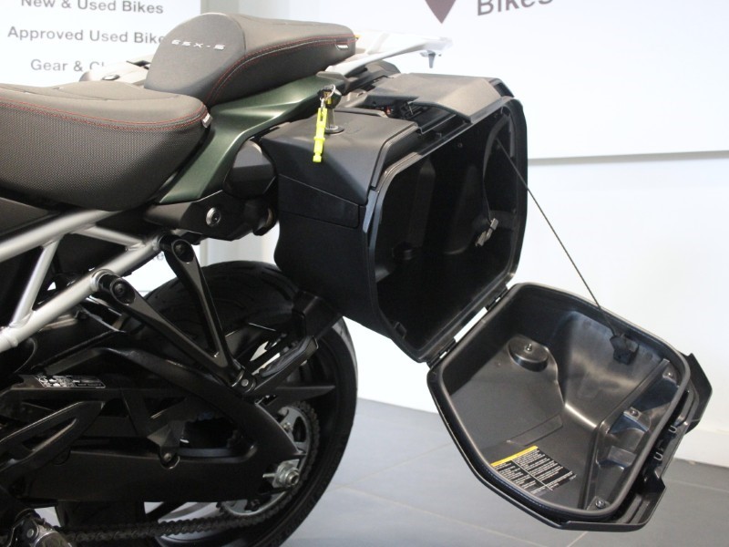 2025 (25) Suzuki GSX-S 1000 5488227