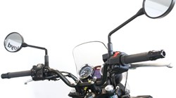 2023 (73) Kawasaki Z650RS 5487858