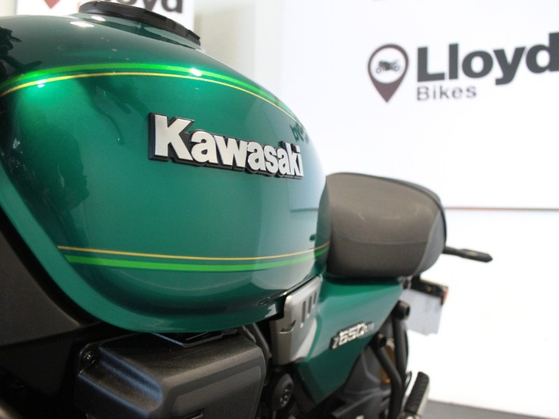 2023 (73) Kawasaki Z650RS 5487867