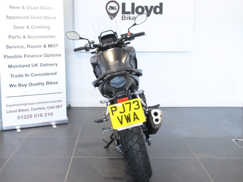 2023 (72) Honda CB500X 5539564