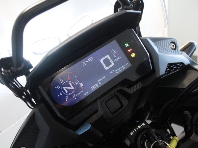 2023 (72) Honda CB500X 5539570
