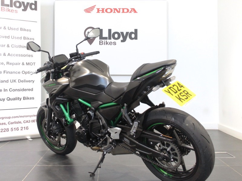 2024 (24) Kawasaki Z650 5530417