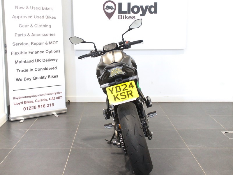 2024 (24) Kawasaki Z650 5530418