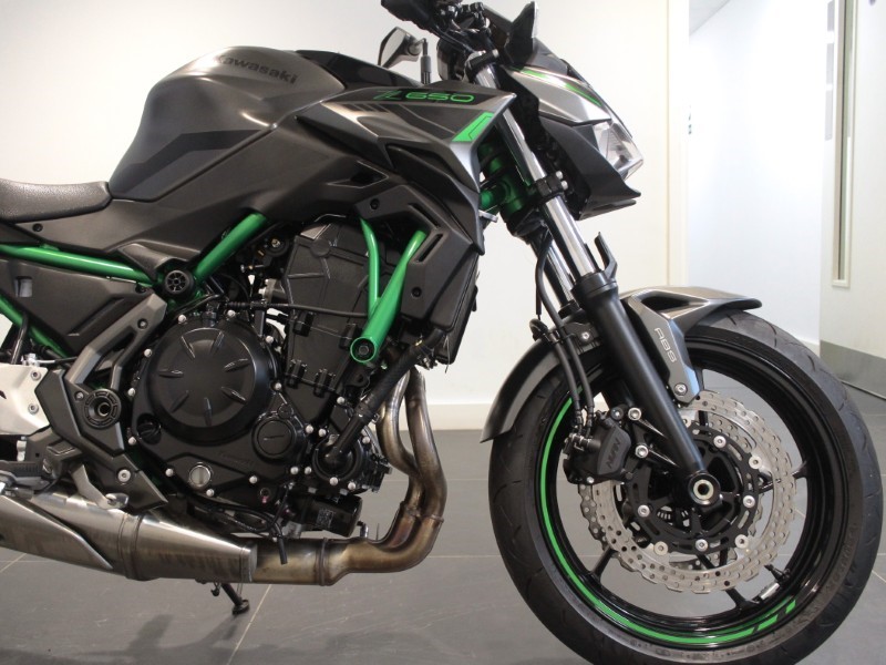 2024 (24) Kawasaki Z650 5530432
