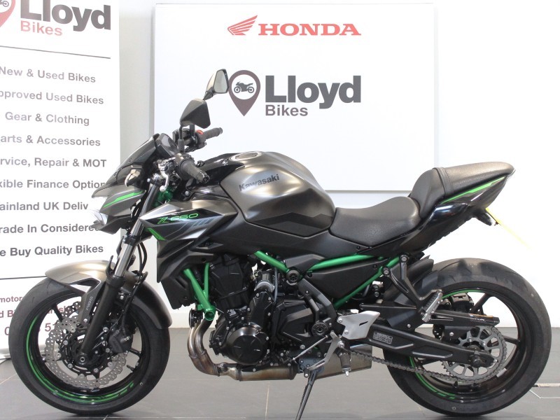2024 (24) Kawasaki Z650 5530416