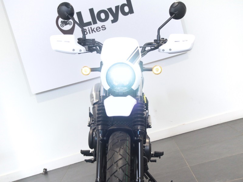 2025 (75) Honda CL500 5530520