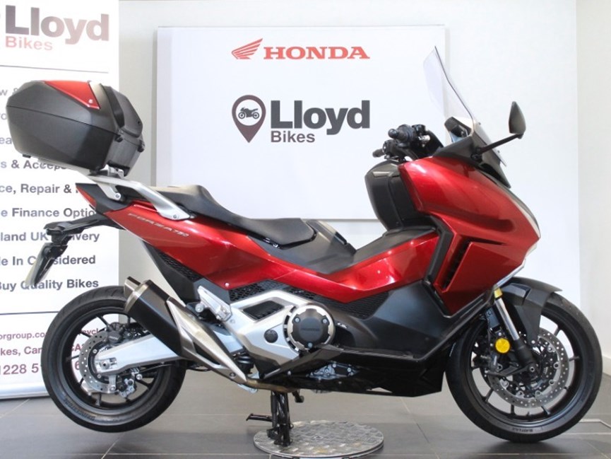 2024 (24) Honda NSS750 Forza