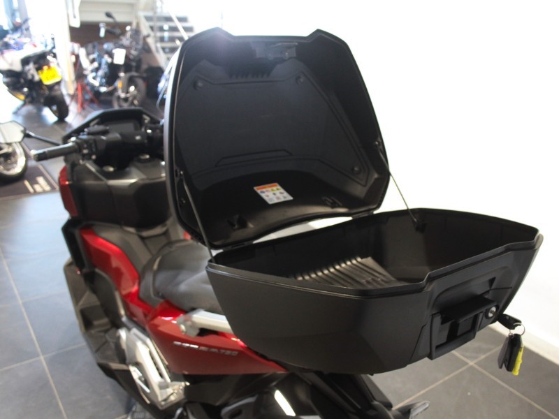 2024 (24) Honda NSS750 Forza 5530570