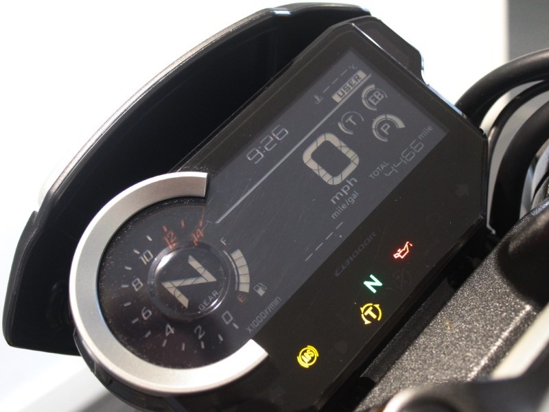 2023 (73) Honda CB1000R 5554279