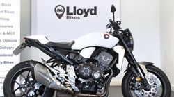 2023 (73) Honda CB1000R 5554268