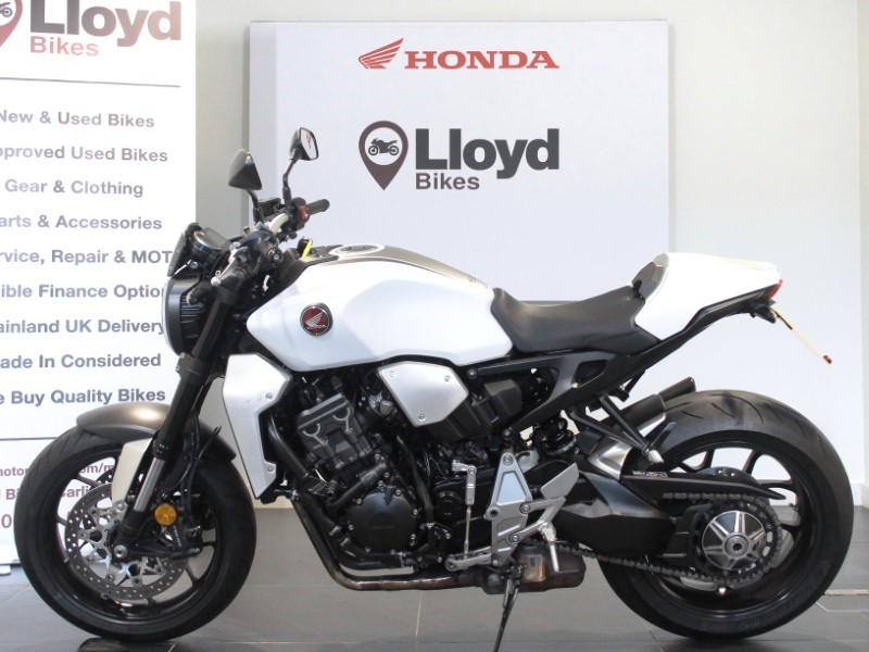 2023 (73) Honda CB1000R 5554272