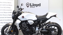 2023 (73) Honda CB1000R 5554272