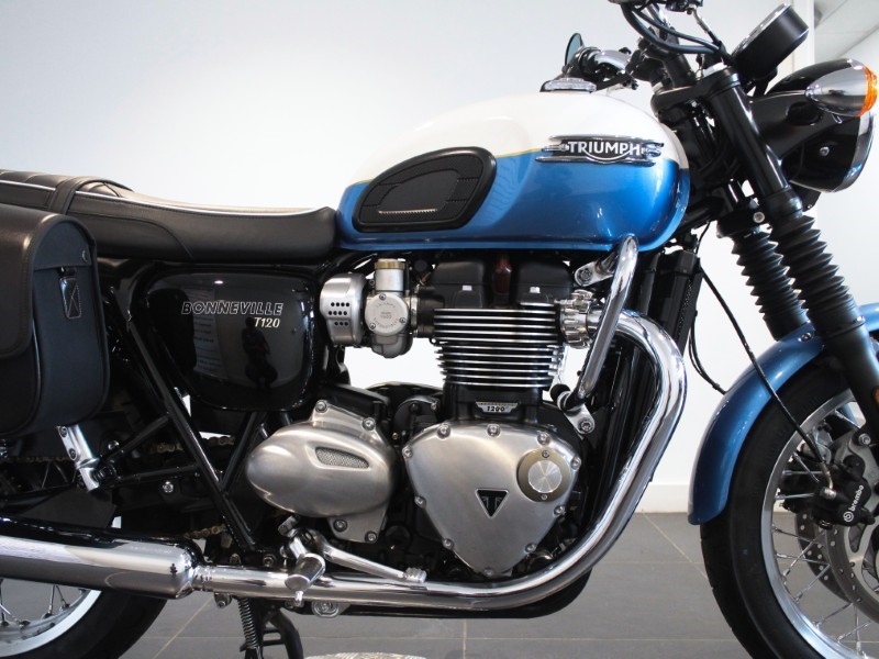 2022 (72) Triumph Bonneville T120 Two Tone Paint 5559708