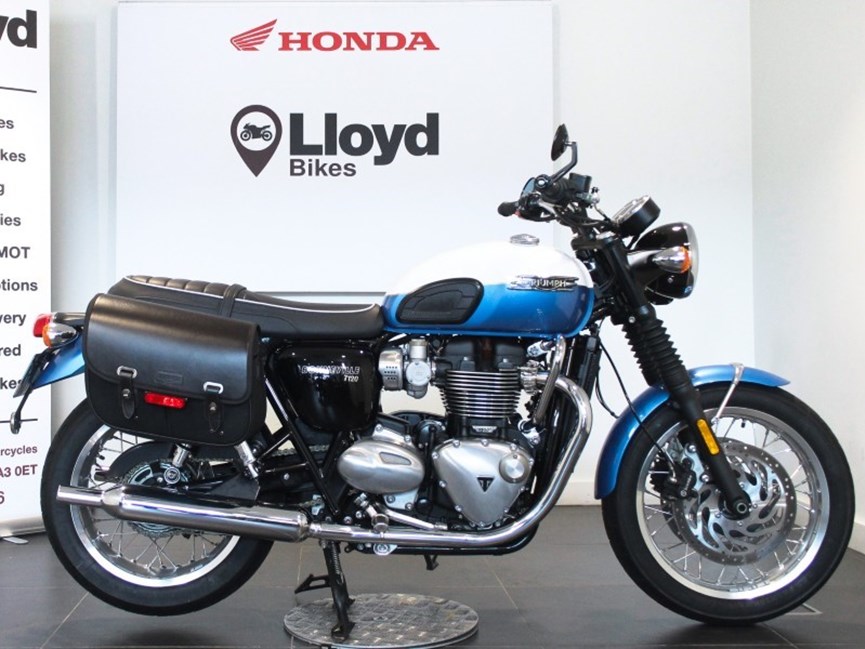 2022 (72) Triumph Bonneville T120 Two Tone Paint