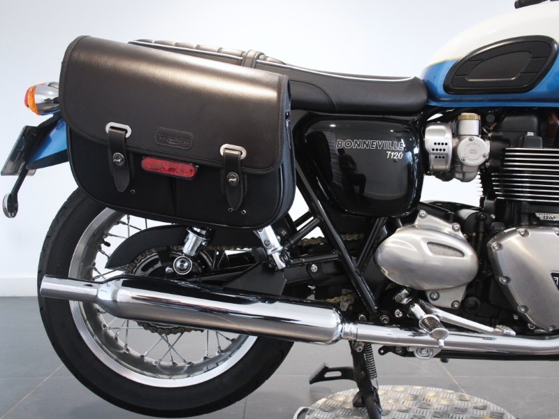 2022 (72) Triumph Bonneville T120 Two Tone Paint 5559709
