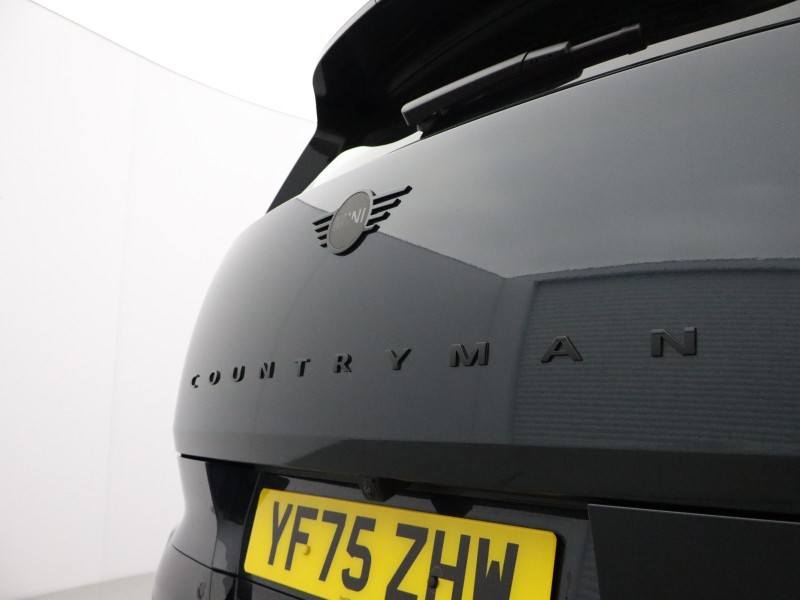 2025 (75) MINI COUNTRYMAN 1.5 C Sport 5dr Auto 5921944