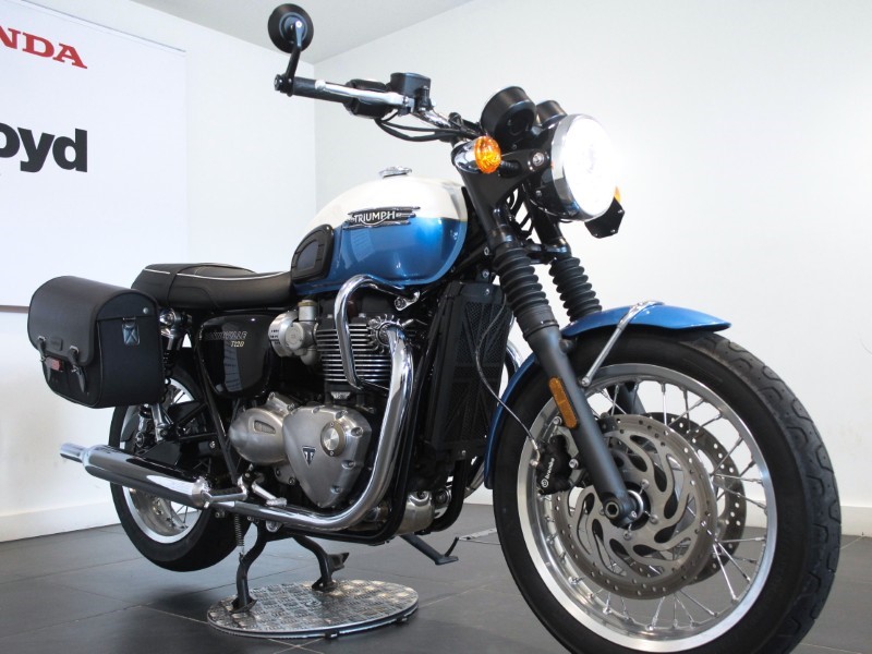 2022 (72) Triumph Bonneville T120 Two Tone Paint 5559703