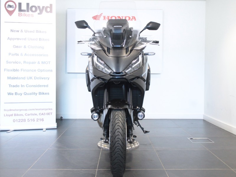 2024 (73) Honda NT1100 5594091