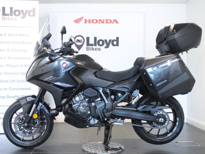 2024 (73) Honda NT1100 5594093