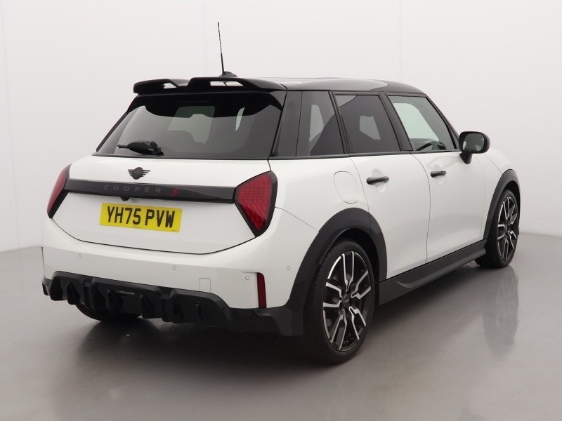 2025 (75) MINI COOPER 2.0 S Sport 5dr Auto 5943504