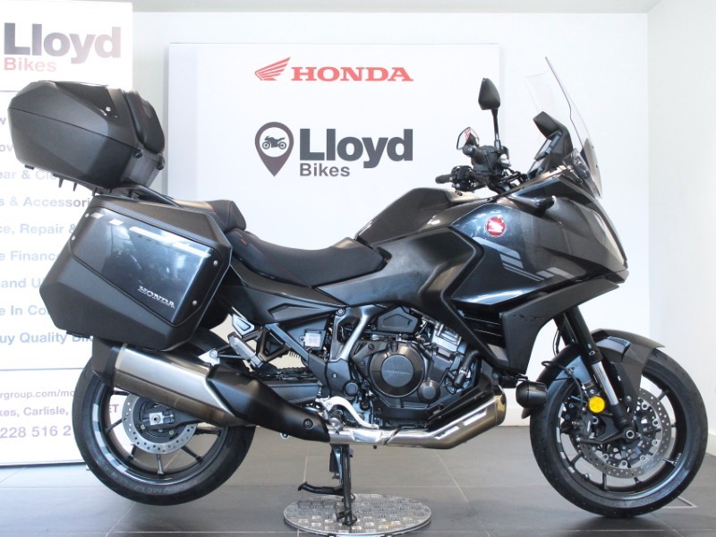 2024 (73) Honda NT1100 5594097